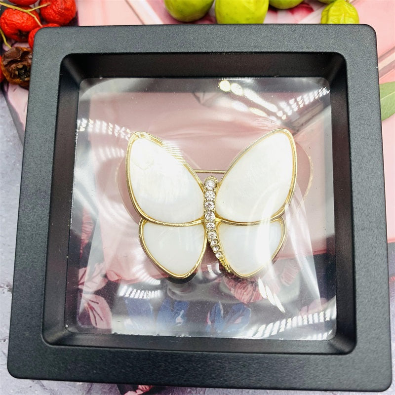 Pearl Shell Brooch for Girl （Butterfly）